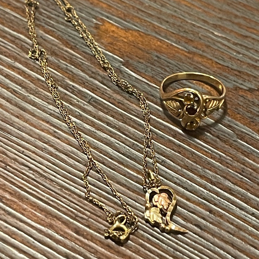 Vintage Black Hills Gold Jewelry Set